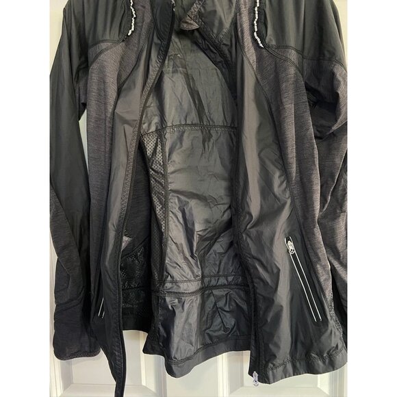 Lululemon Run Nothin' But Run Jacket Full Zip Lightweight Black Coat Women's 4 - Picture 9 of 10